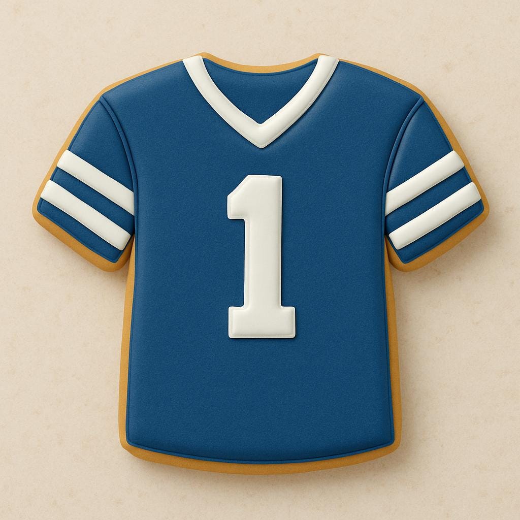 Football jersey cookie cutter – team spirit in cookie form!